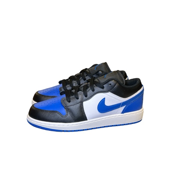 Nike Air Jordan 1 Low Alternate Royal Blue Toe Womens 7 GS 5.5 NEW! - Picture 3 of 7